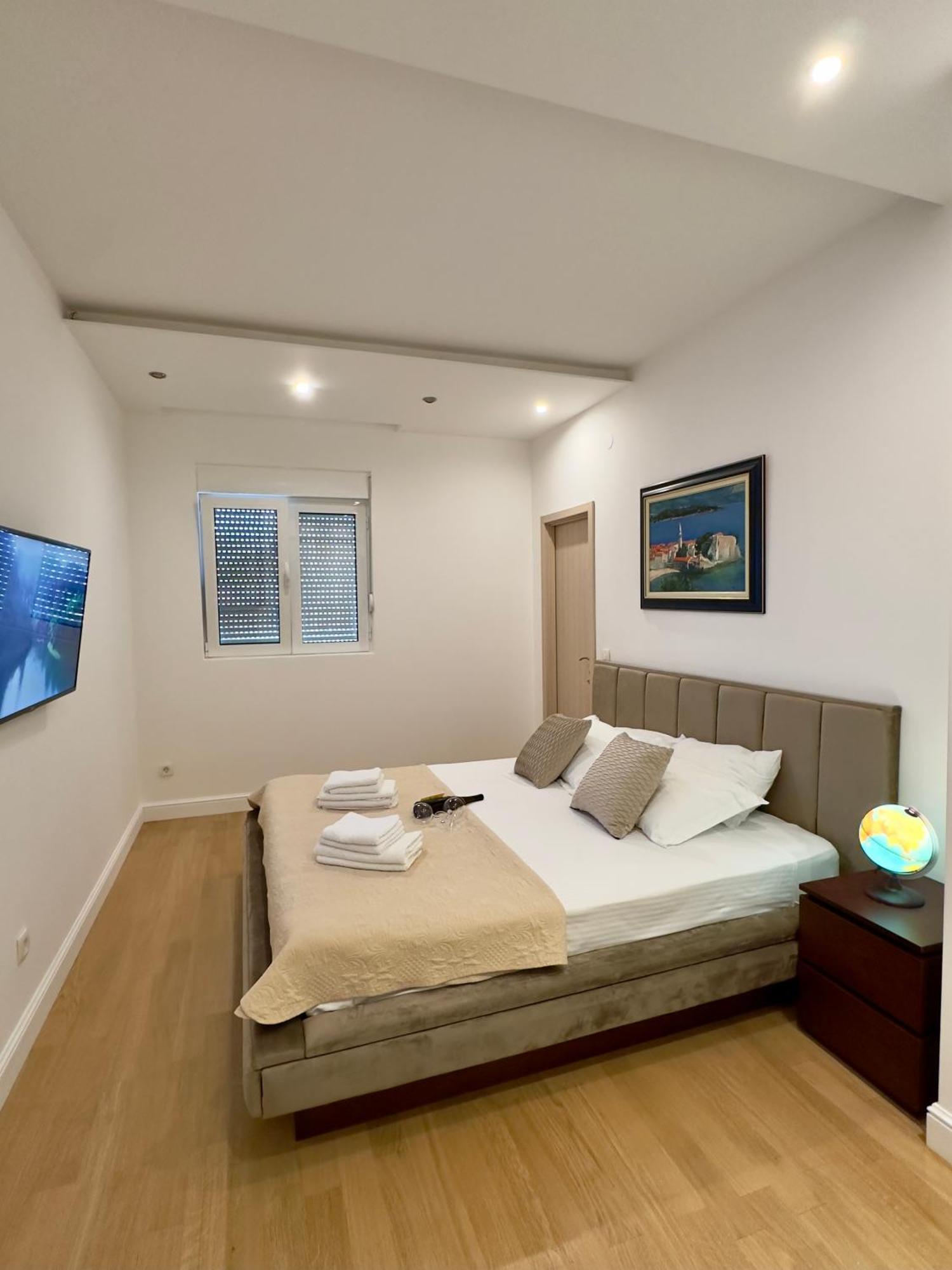Lux Superior Apartment 120M2 In Heart Of Budva Exterior foto